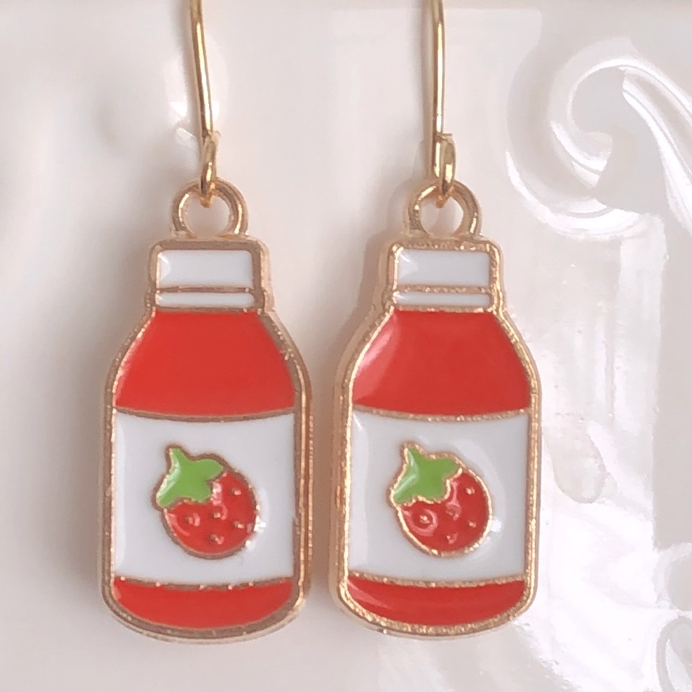 New Ketchup Strawberry Jam Dangling Handmade Earrings Catsup Picnic Fun Gifts
